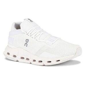 Women's On Cloudnova 2 Shoes Sneakers
